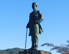 桃介銅像